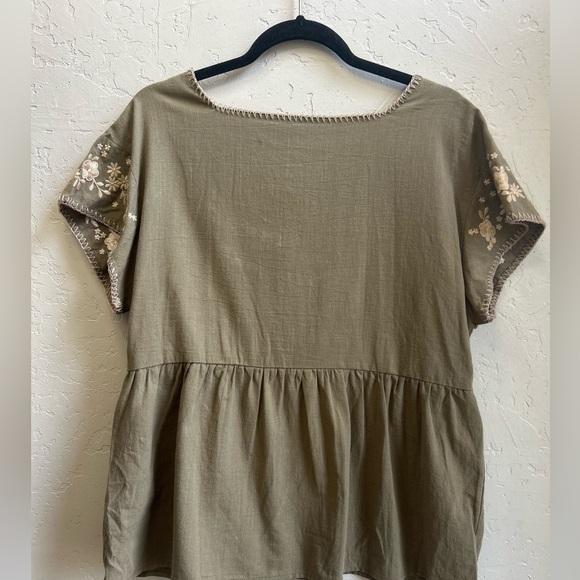 Savanna Jane nwt babydoll shirred waist boho embroidered top LG Peasant feminine - Picture 3 of 9